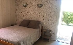 Chambre D'Hotes La Cavaille